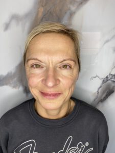 wenkbrauw tatoeage voor 1
